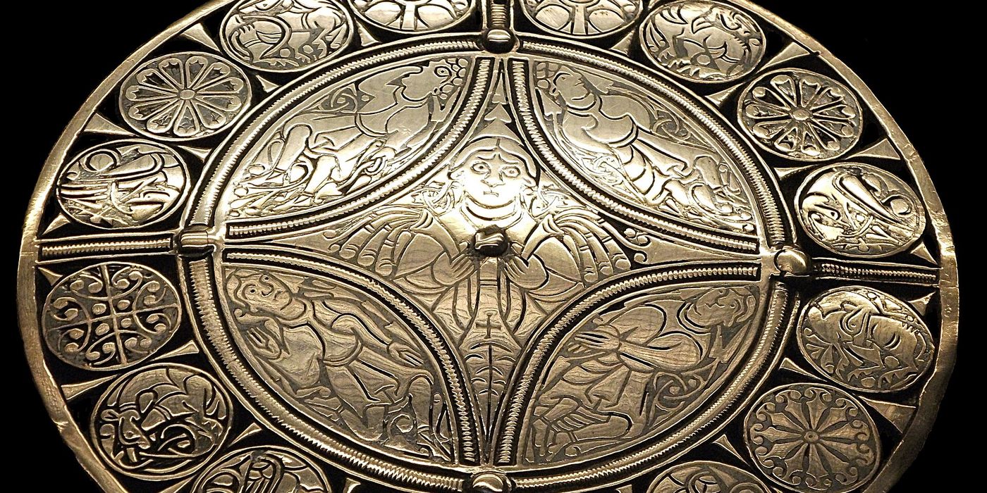 The Fuller Brooch, ninth century (British Museum)